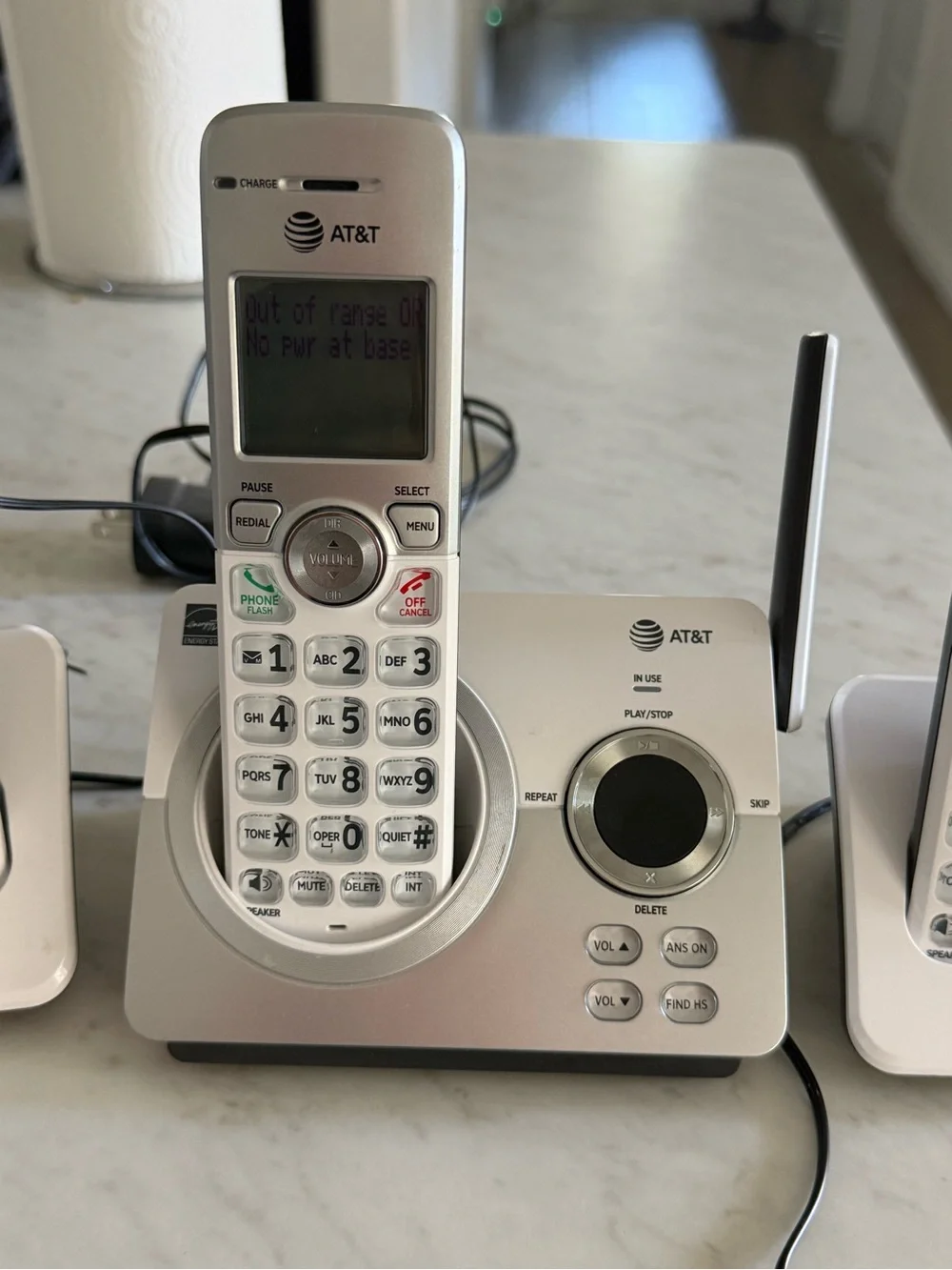 AT&T DL7310 Cordless Phone Digital Answering System w/ Bluetooth